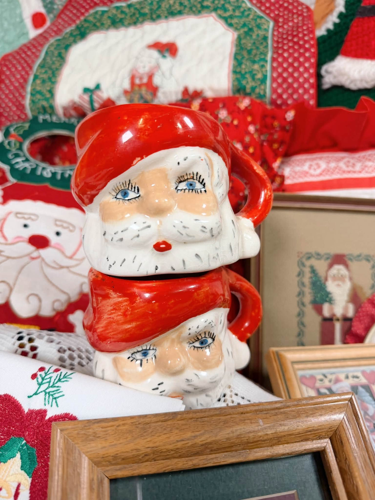 “A Cozy Cottage Christmas”